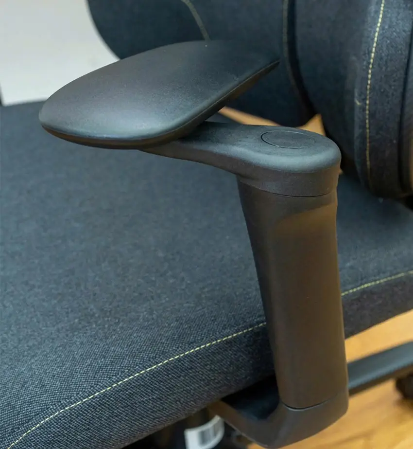 edra-egc2027-lux-fabric-09